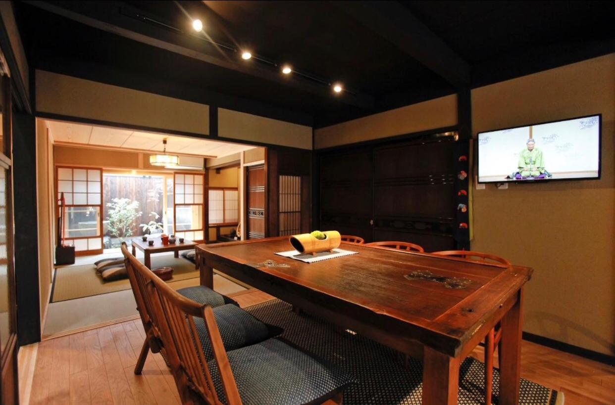 京町家の宿 三石 Kyoto Exterior foto
